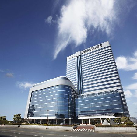 Haeundae Grand Hotel Busan Exterior photo